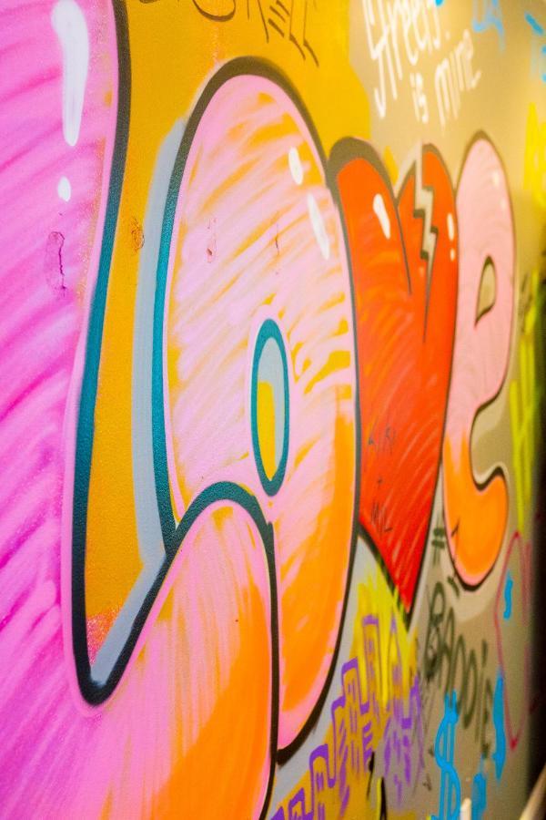 Art Deco Graffiti Suite Philadelphia Kültér fotó